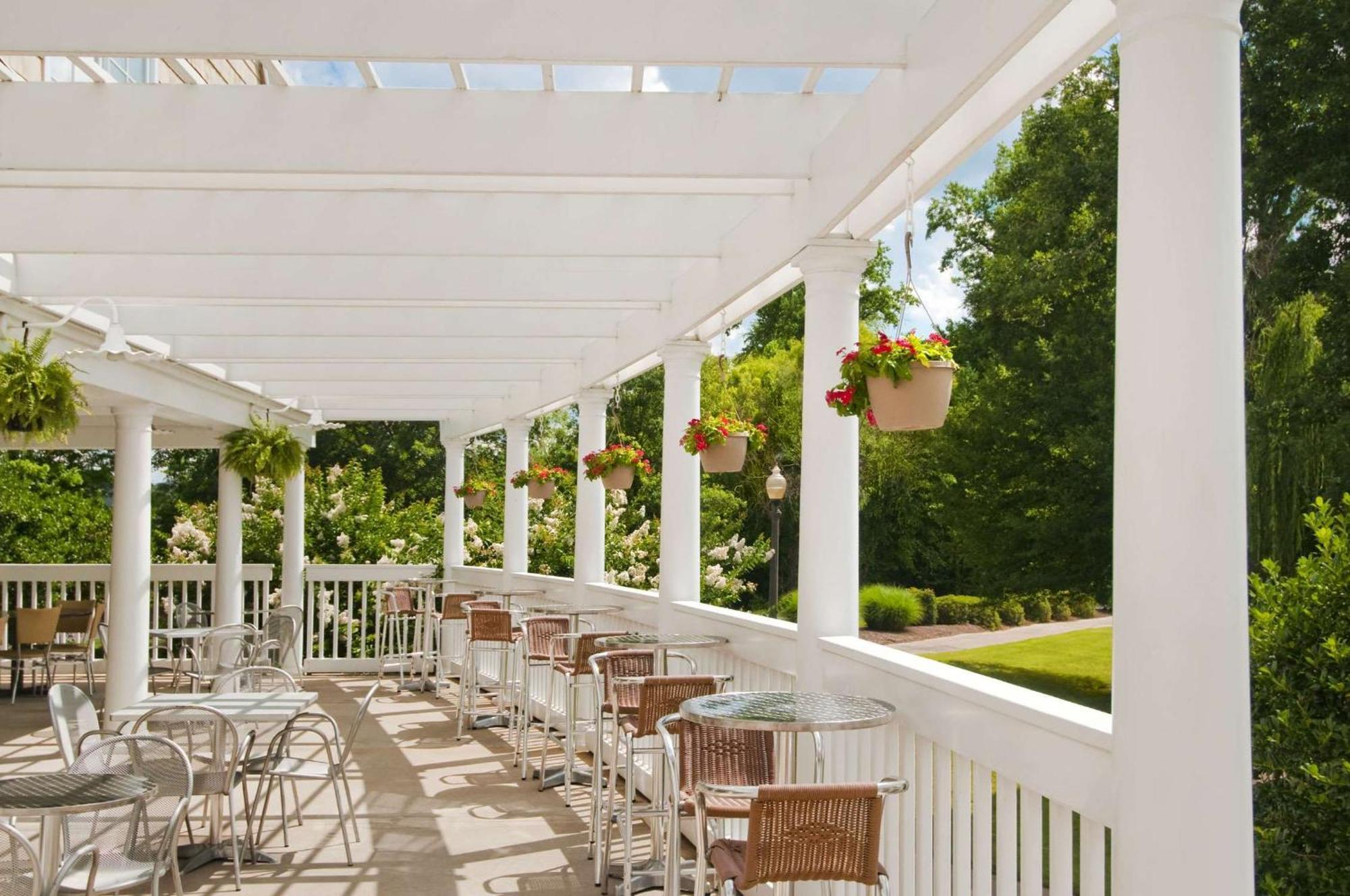 Embassy Suites By Hilton Charlotte Concord Golf Resort & Spa Екстер'єр фото