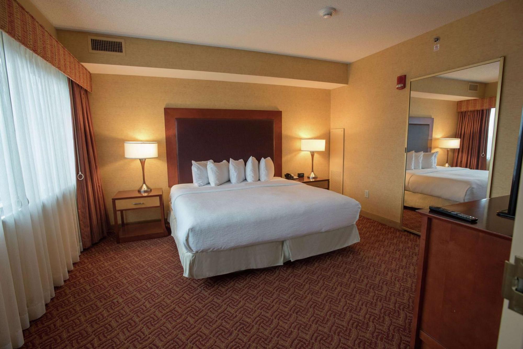 Embassy Suites By Hilton Charlotte Concord Golf Resort & Spa Екстер'єр фото